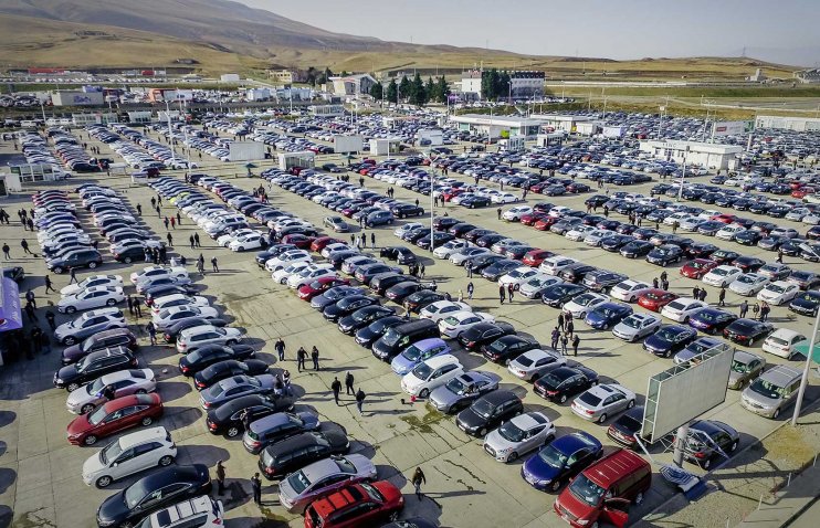 "ხარისხი ზარალდება - მოსახლეობა ნელ-ნელა იწყებს უფრო დაბალი კლასის ავტომობილების შეძენას, მათთვის პრიორიტეტი ასაკია"