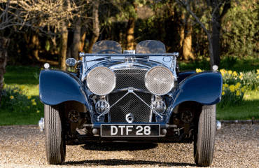 ლეგენდარული იაგუარი 70-წლიანი „თანაცხოვრების“ შემდეგ, მფლობელს მხოლოდ სიკვდილმა დააშორა