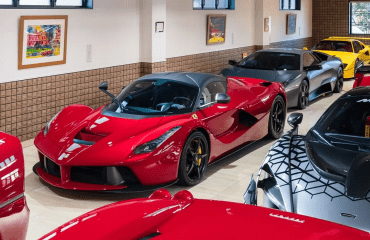 75 წლის იაპონელმა სუპერქარების ავტოფარეხის შექმნას 30 წელი დაახარჯა