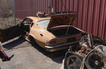 ტბის ფსკერზე 1974 წლის Chevrolet Camaro Z28 იპოვეს | როგორ აღმოჩნდა Chevy წყალში?