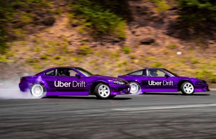 ტაქსის გამოძახების პლატფორმა Uber-მა ტოკიოში Uber Drift-ი გაუშვა