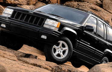 1990-იანი წლების SUV-ების მეფე — Jeep Grand Cherokee 5.9 Limited