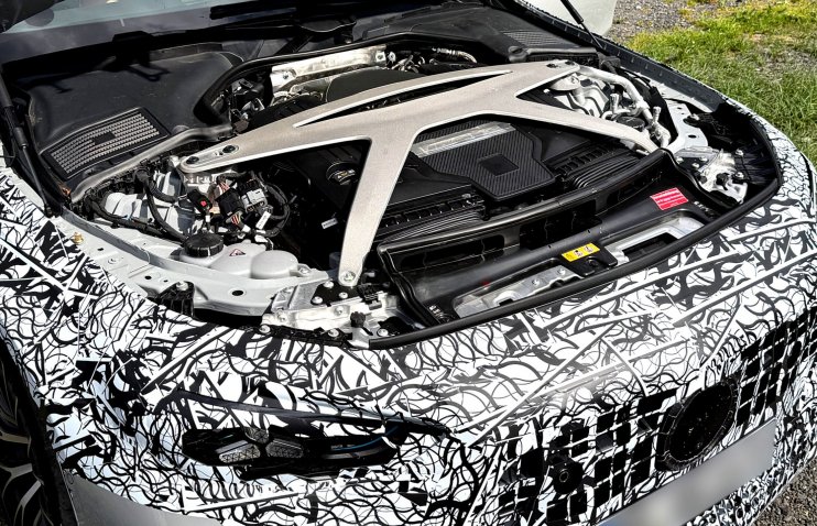 BMW M4-ზე უკეთესი? | Mercedes-AMG CLE 63 ლეგენდარული V8 ძრავით ბრუნდება!