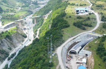 „ზამთარში კობის მიმართულებით მოძრაობა აღარ შეიზღუდება - თბილისიდან გუდაურამდე მგზავრობას 1.5 საათი დასჭირდება“