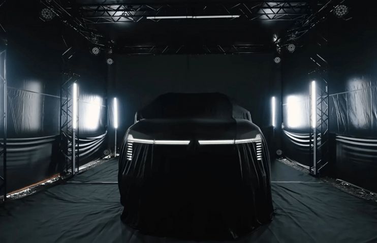 Mitsubishi-მ დახურულ ღონისძიებაზე ახალი Pajero გამოაჩინა