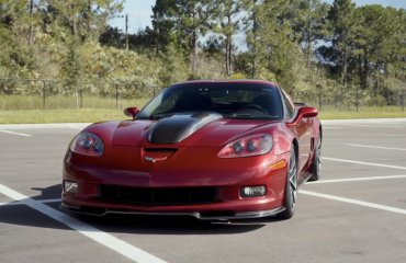 Corvette-მა ქარხნული ძრავით თითქმის ნახევარი მილიონი კილომეტრი გაიარა