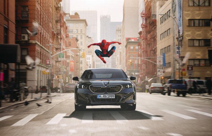 Marvel-მა Audi BMW-ით ჩაანაცვლა? | Spider-Man-ში iX3 და მეხუთე სერია გამოჩნდება