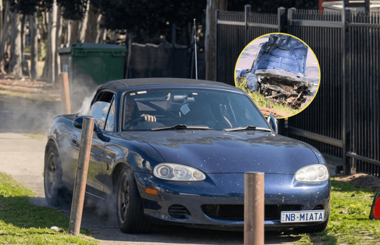 მოპარული Mazda MX-5 პოლიციას ერთი საათი გაურბოდა | დევნა ავარიით დასრულდა