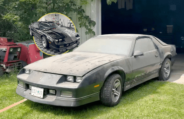 30 წლის წინ მიტოვებული Chevrolet Camaro IROC-Z-ს ახალი სიცოცხლე