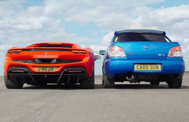 უცნაური შერკინება: ლეგენდარულმა Subaru-მ Ferrari-ს ჰიბრიდულ სუპერქარს დიდი წინააღმდეგობა გაუწია
