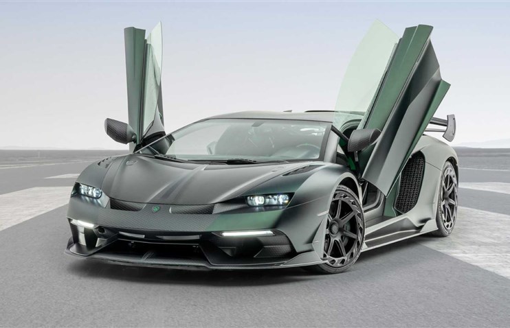 Lamborghini Aventador SVJ-ზე დაფუძნებული სრულყოფილება: Mansory Cabrera