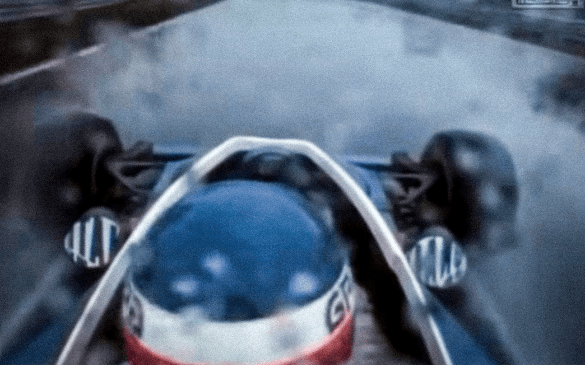 500-ცხენისძალიანი ბოლიდის მართვის მასტერკლასი წვიმაში!