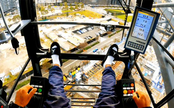 როგორია ამწეს ოპერატორის საქმიანობა კაბინიდან?