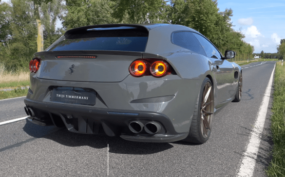 როგორ დადის ულამაზესი Ferrari GTC4 Lusso Novitec-ის მაყუჩით?